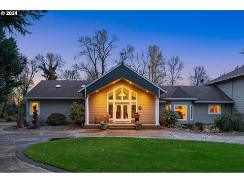 A home in Newberg