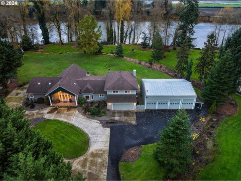 A home in Newberg