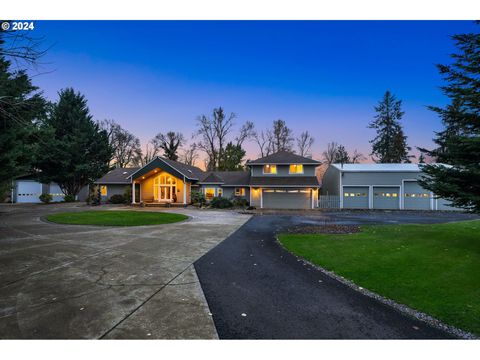 A home in Newberg