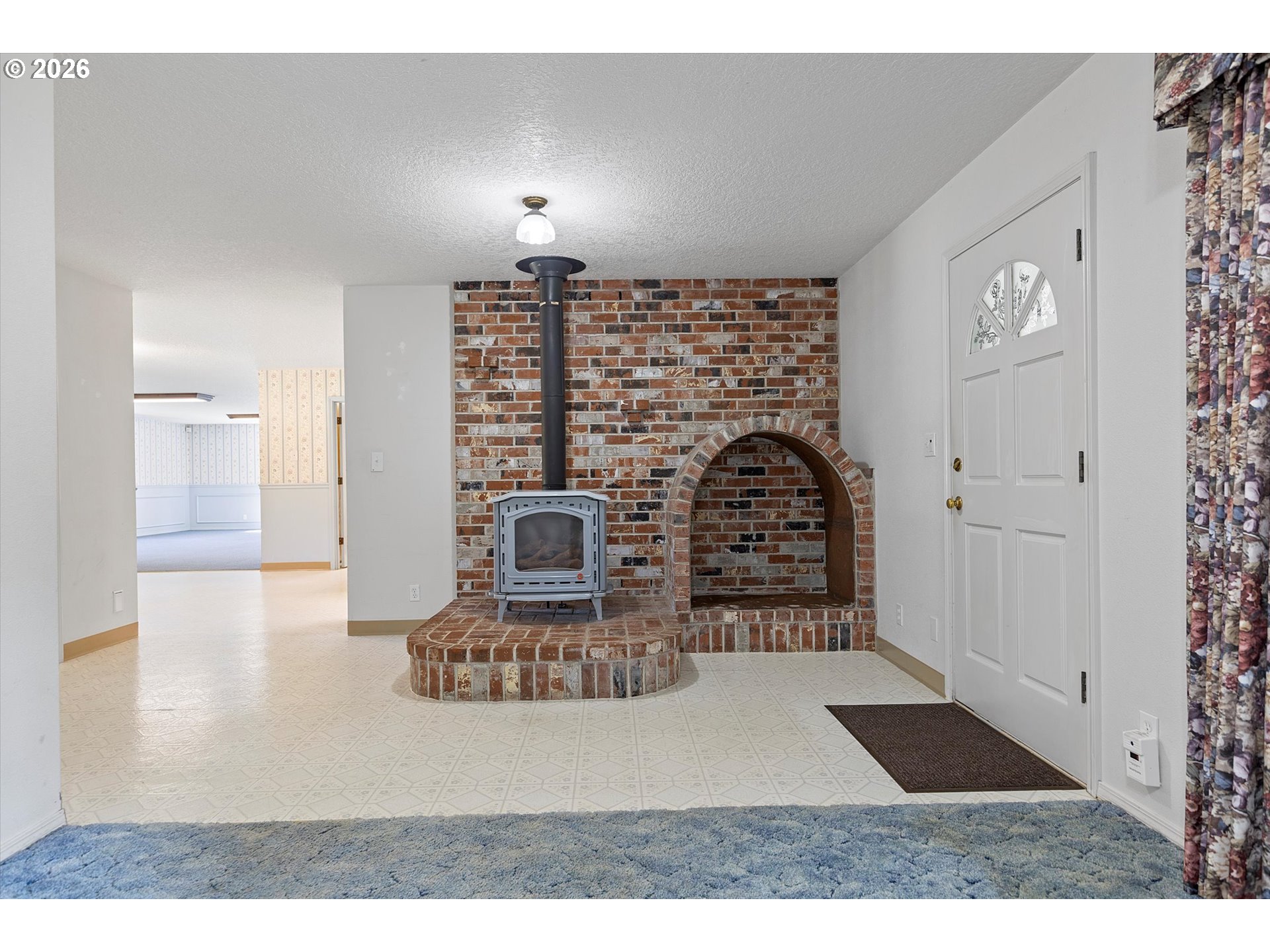 339 NE SOUTH SHORE RD