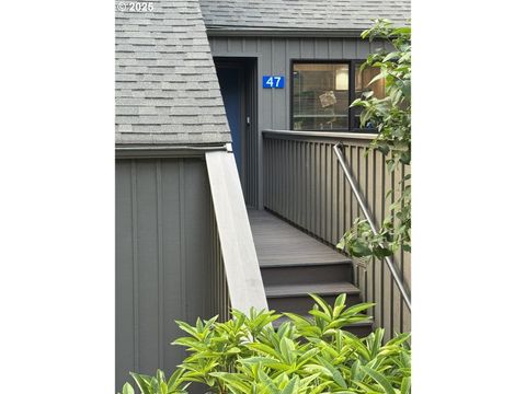 5801 NE VOYAGE AVE 47 Lincoln City OR 97367