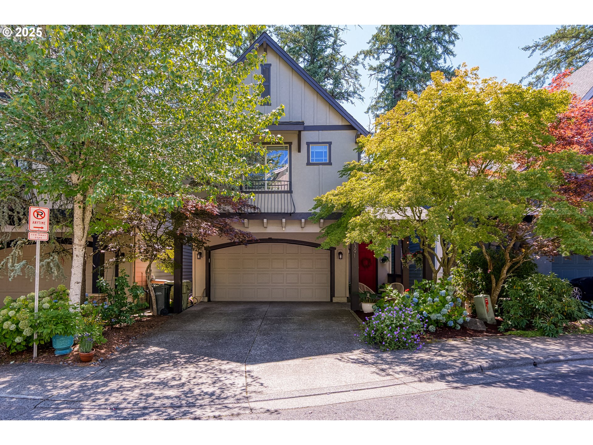 2391 NW BYRNE TER