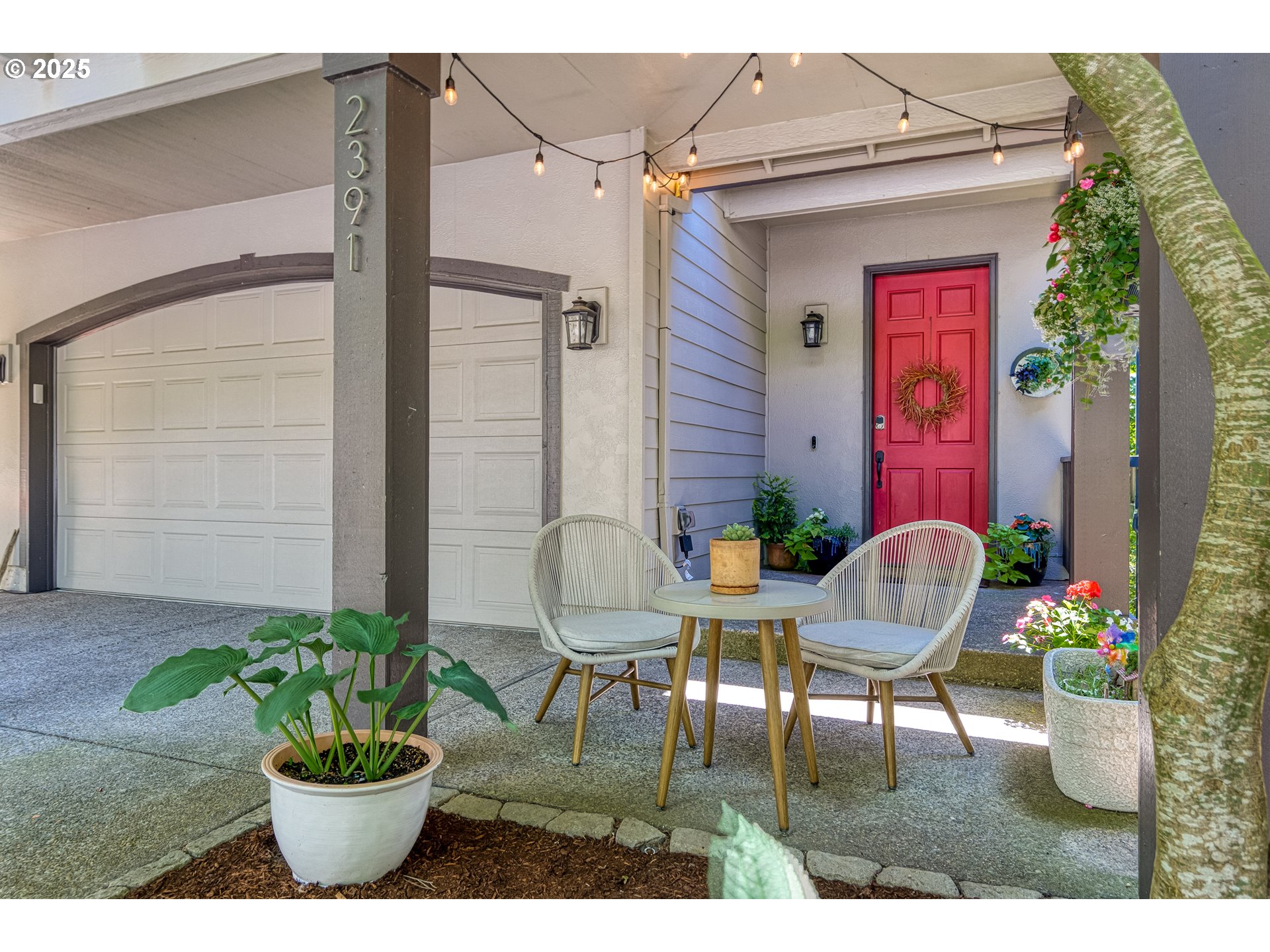 2391 NW BYRNE TER