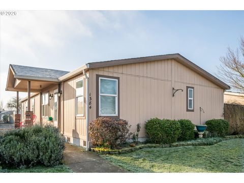 1384 DAVID AVE Eugene OR 97404