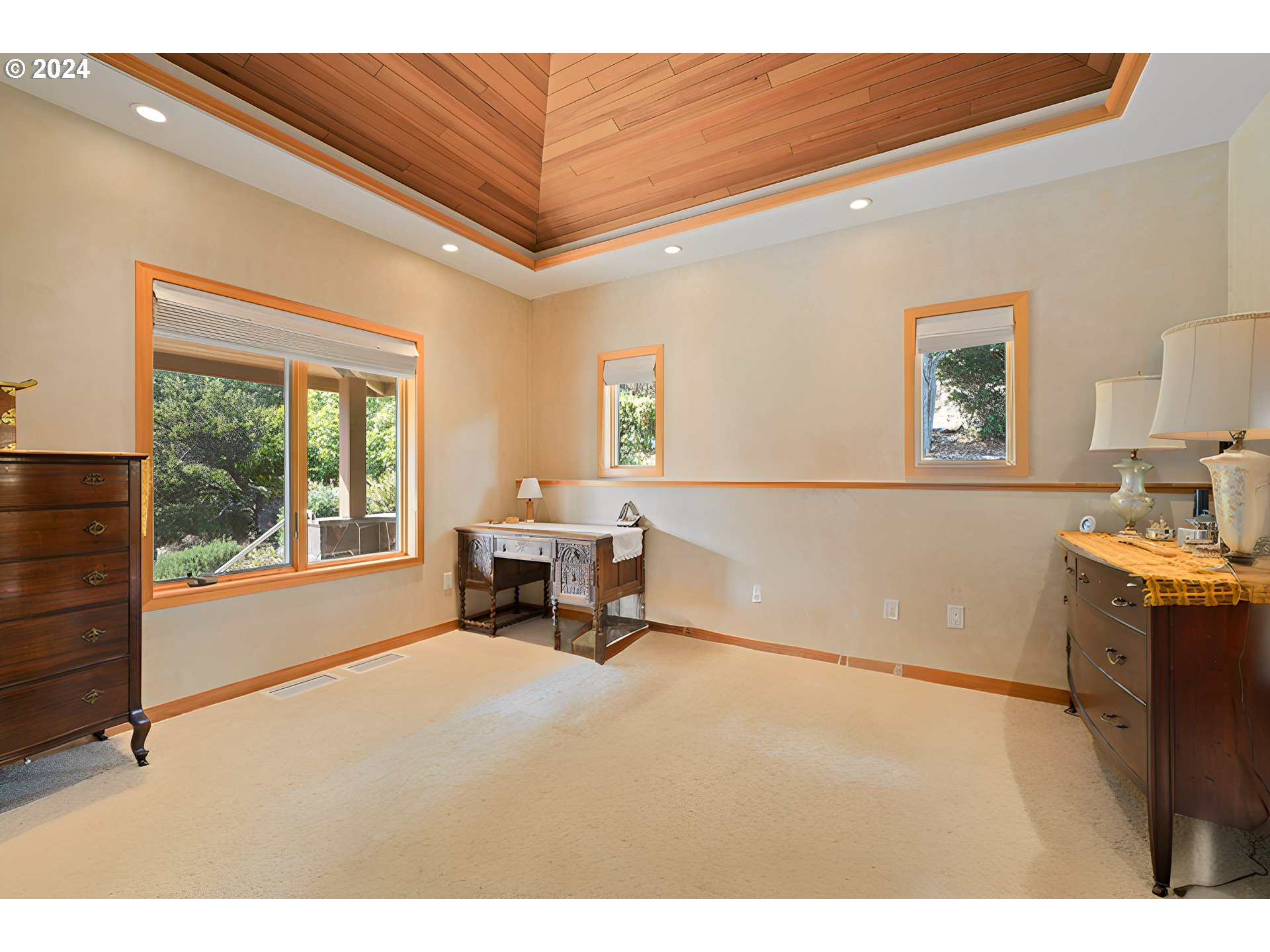 Garibaldi, Oregon 97118, United States, 4 Bedrooms Bedrooms, ,3 BathroomsBathrooms,Residential,Active,50254