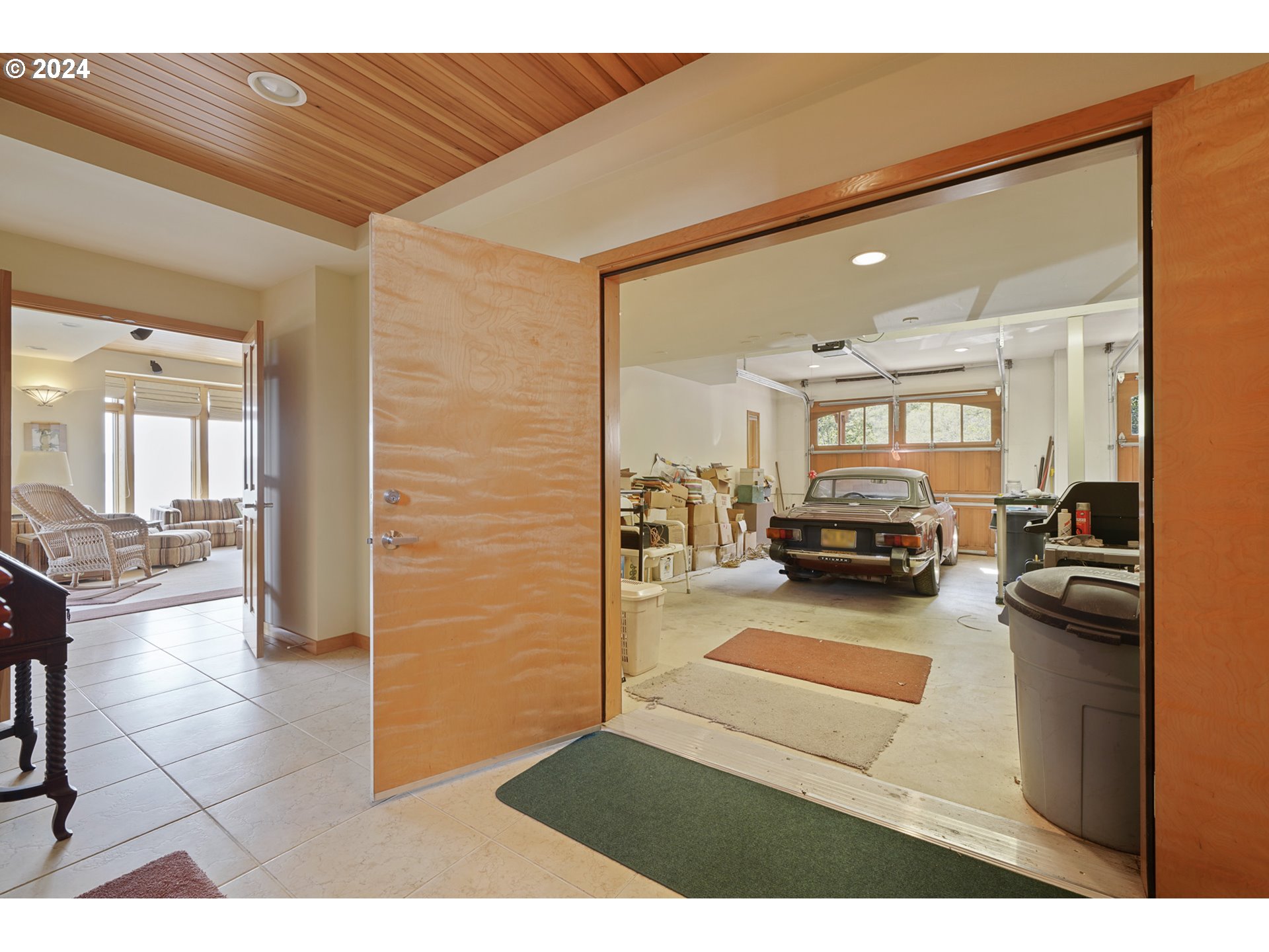 Garibaldi, Oregon 97118, United States, 4 Bedrooms Bedrooms, ,3 BathroomsBathrooms,Residential,Active,50254