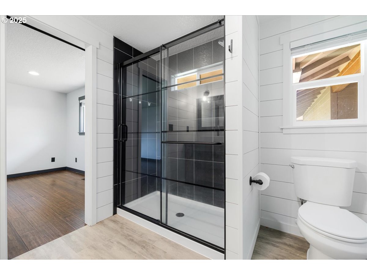 Aloha, Oregon 97078, United States, 3 Bedrooms Bedrooms, ,2 BathroomsBathrooms,Residential,Active,163390