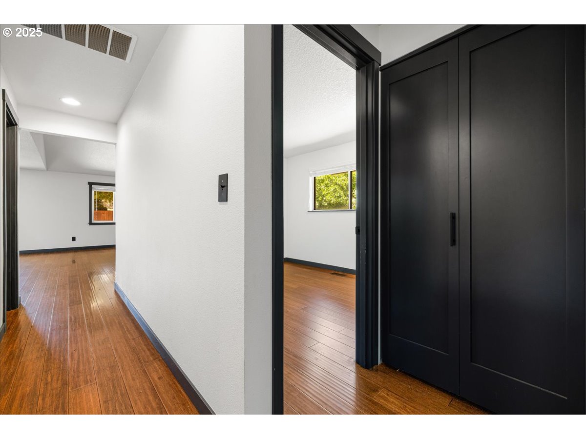 Aloha, Oregon 97078, United States, 3 Bedrooms Bedrooms, ,2 BathroomsBathrooms,Residential,Active,163390