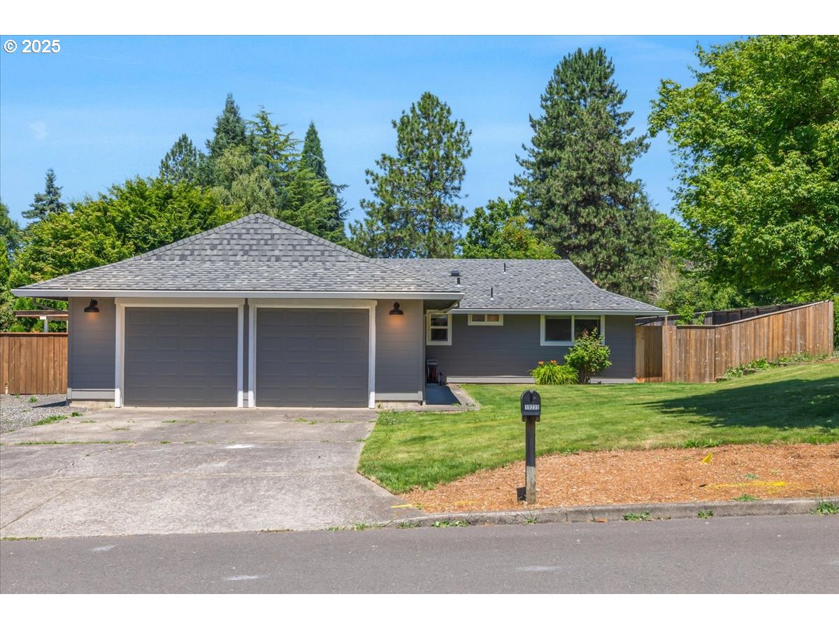 Aloha, Oregon 97078, United States, 3 Bedrooms Bedrooms, ,2 BathroomsBathrooms,Residential,Active,163390