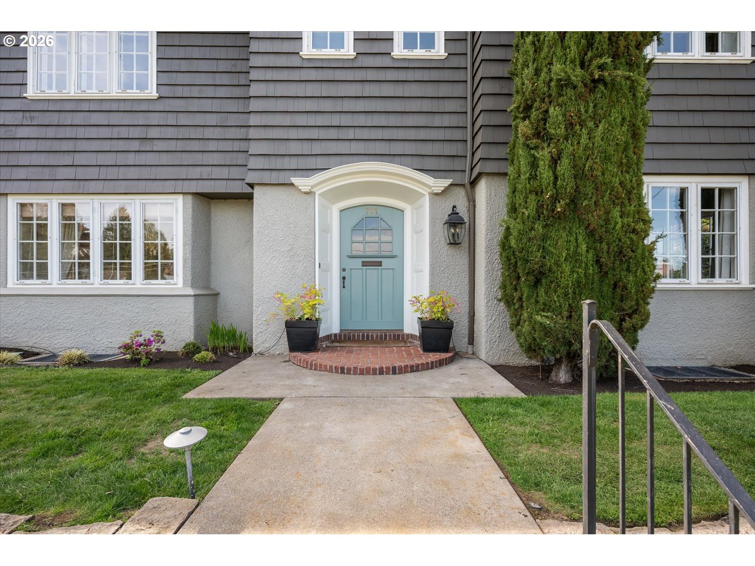 721 NW ALBEMARLE TER