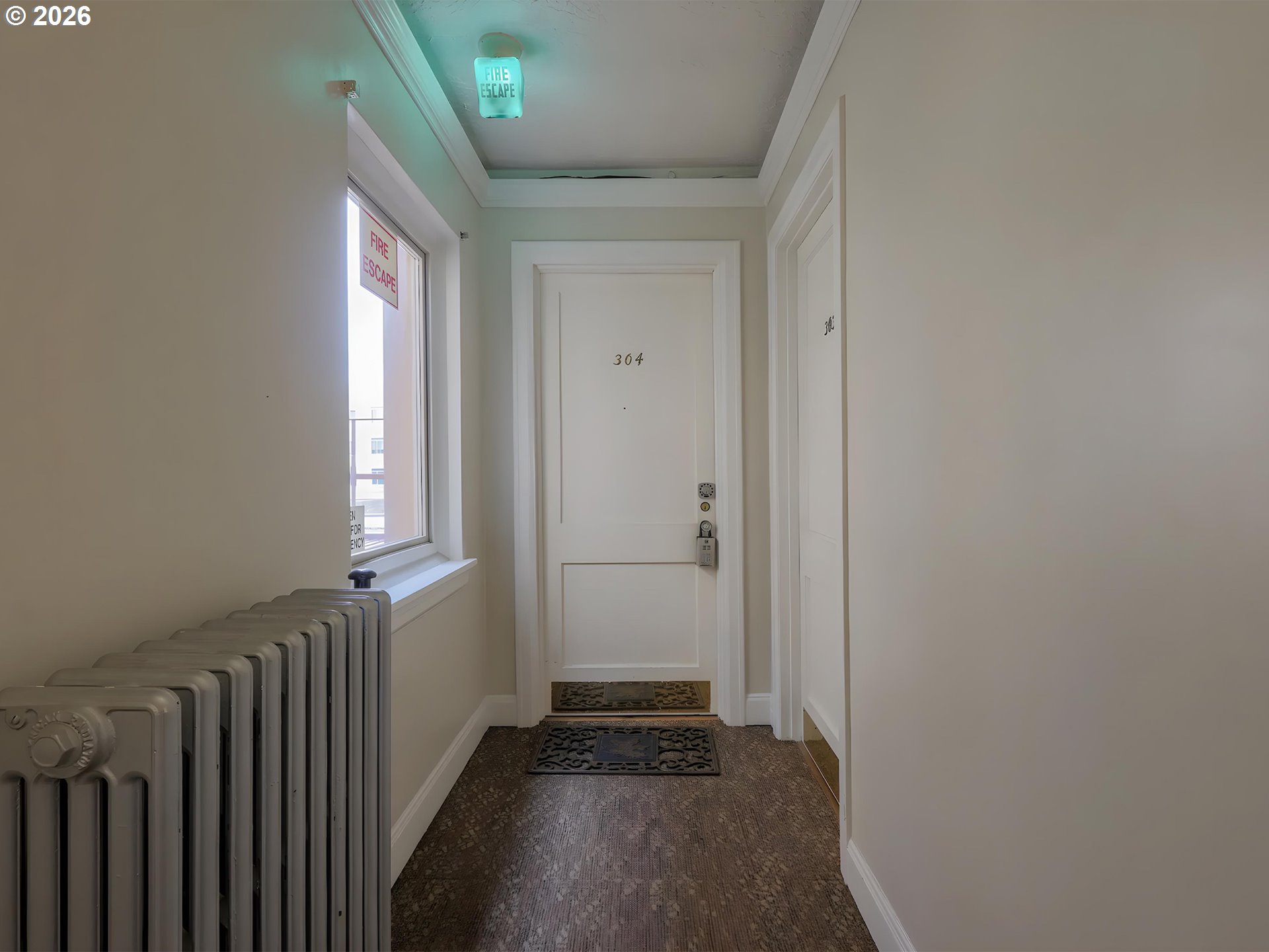 709 SW 16TH AVE 304