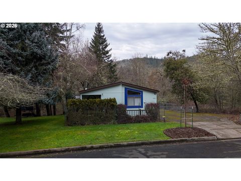 464 NE KIRBY AVE Roseburg OR 97470