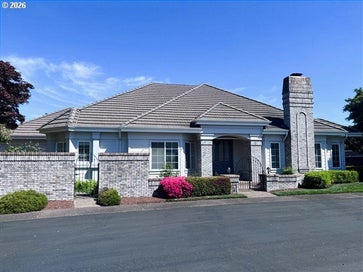 3279 Lakemont DR Eugene OR 97408