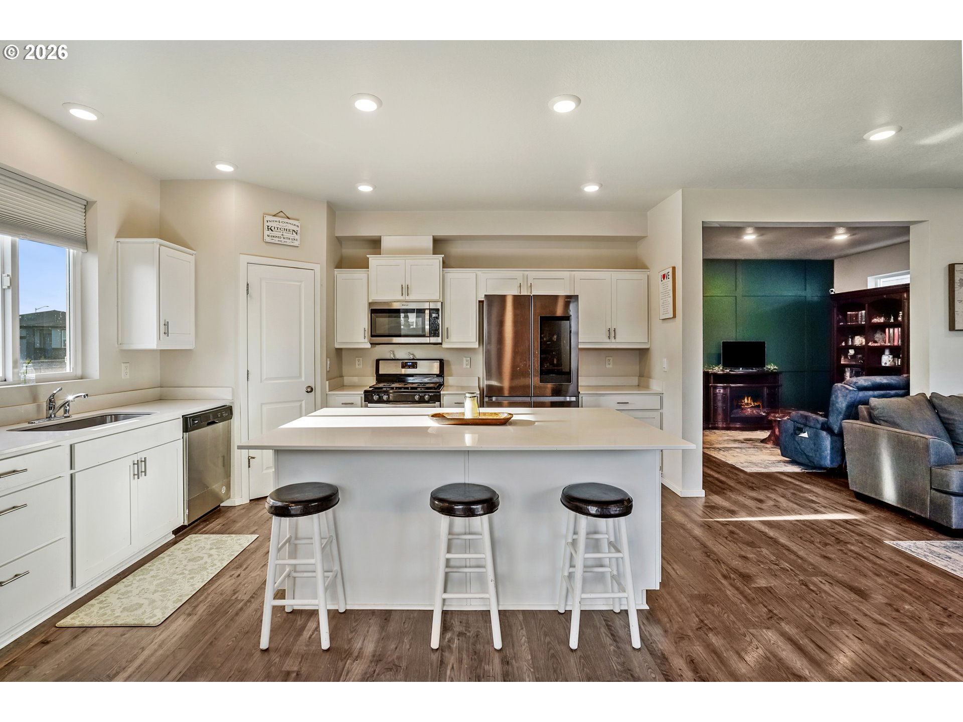 478 GREENCREST ST NE