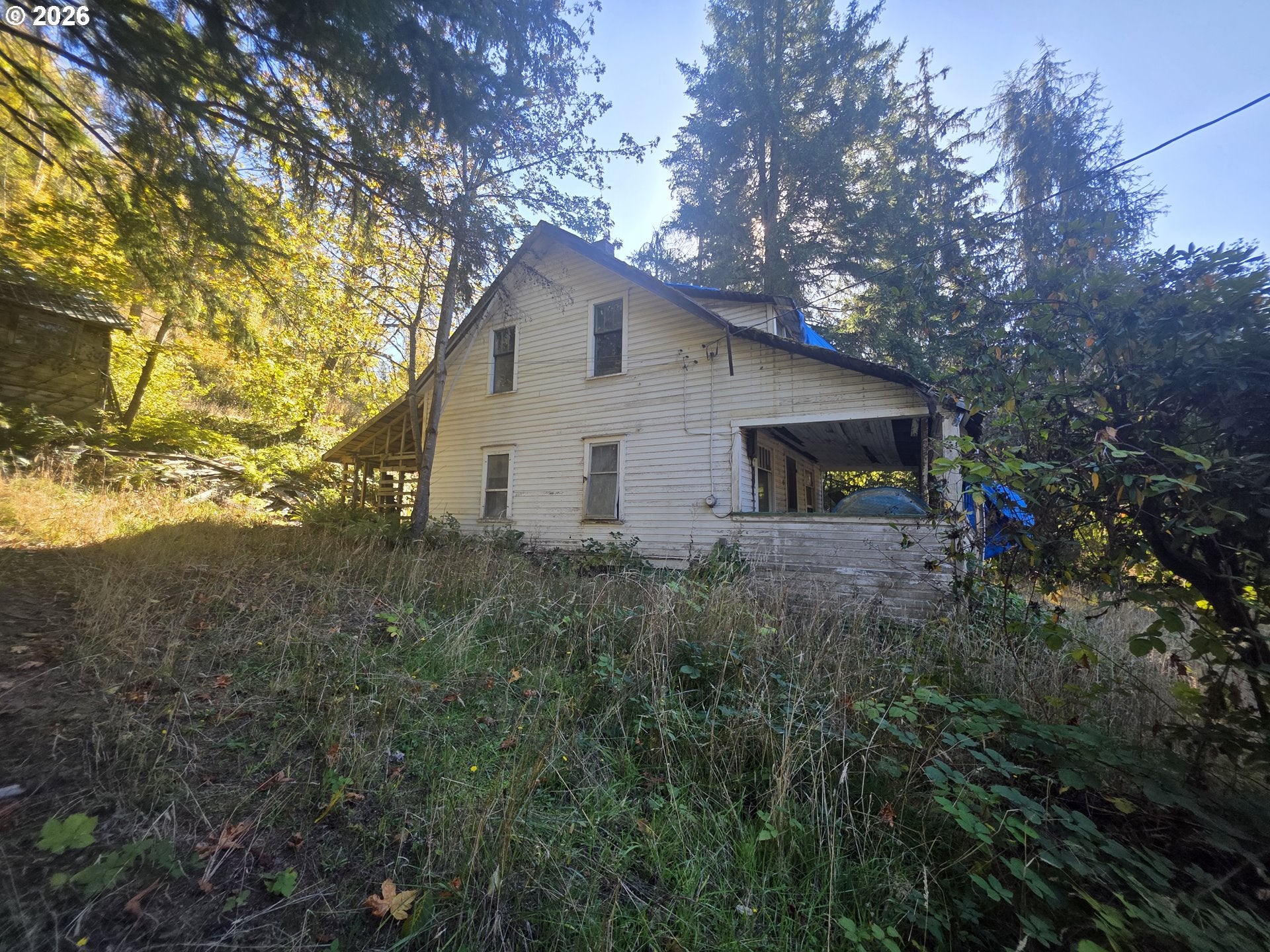 4240 SW FERN HILL RD
