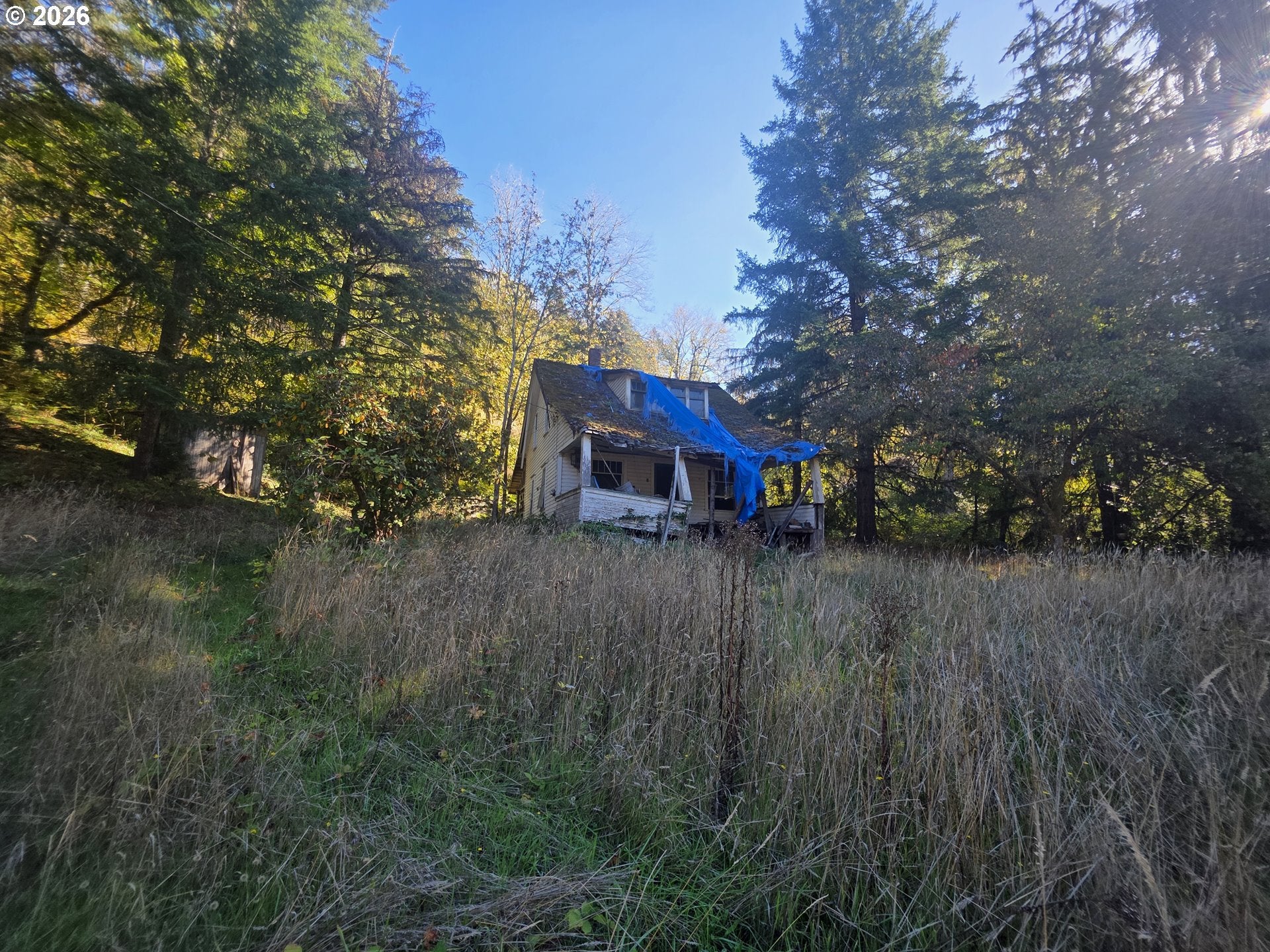 4240 SW FERN HILL RD