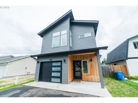 213 SE 1ST AVE Battle Ground WA 98604