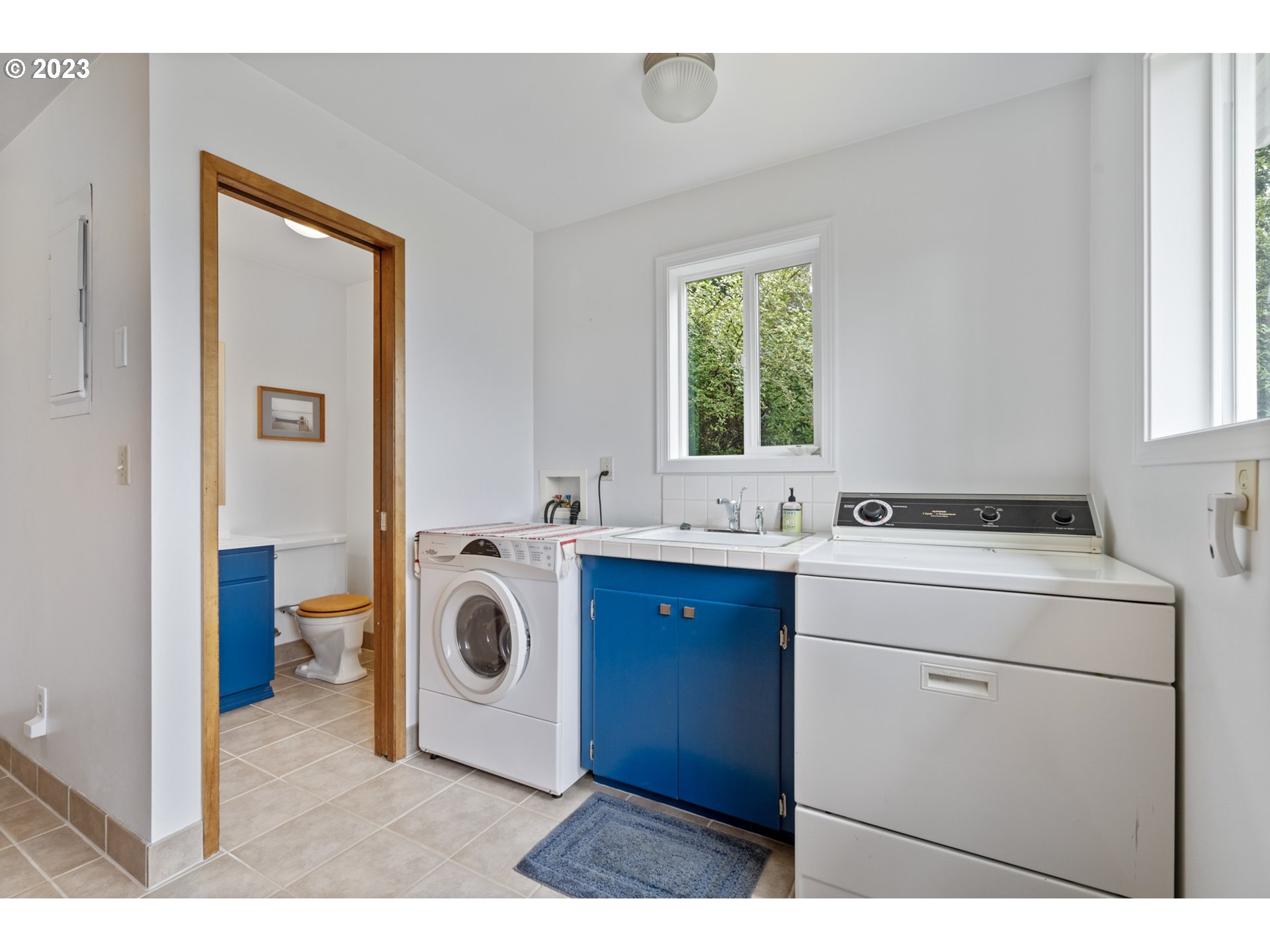 Oceanside, Oregon 97134, United States, 3 Bedrooms Bedrooms, ,2 BathroomsBathrooms,Residential,Active,38823