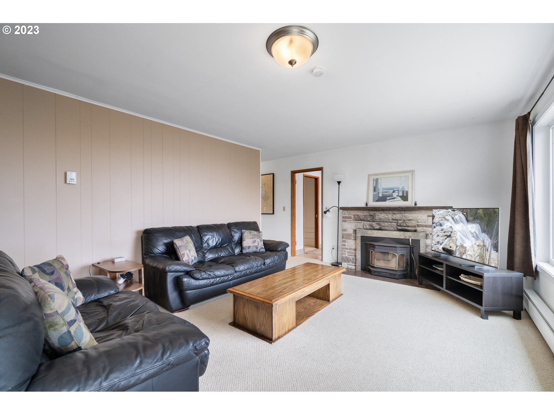 Oceanside, Oregon 97134, United States, 3 Bedrooms Bedrooms, ,2 BathroomsBathrooms,Residential,Active,38823