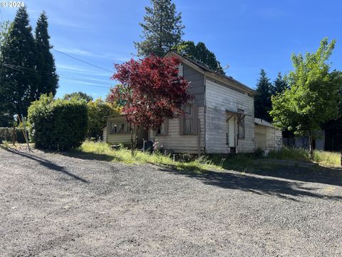 A home in McMinnville