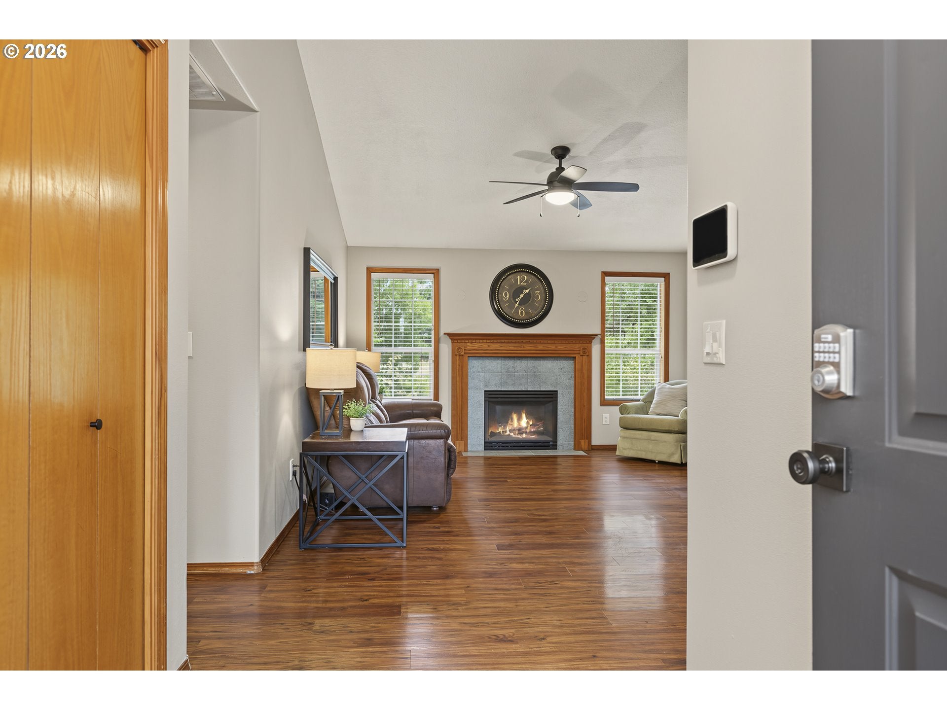 1208 NE 17TH AVE