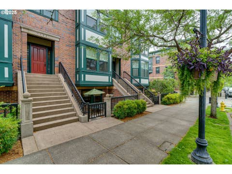 Featured picture for the property 475965001