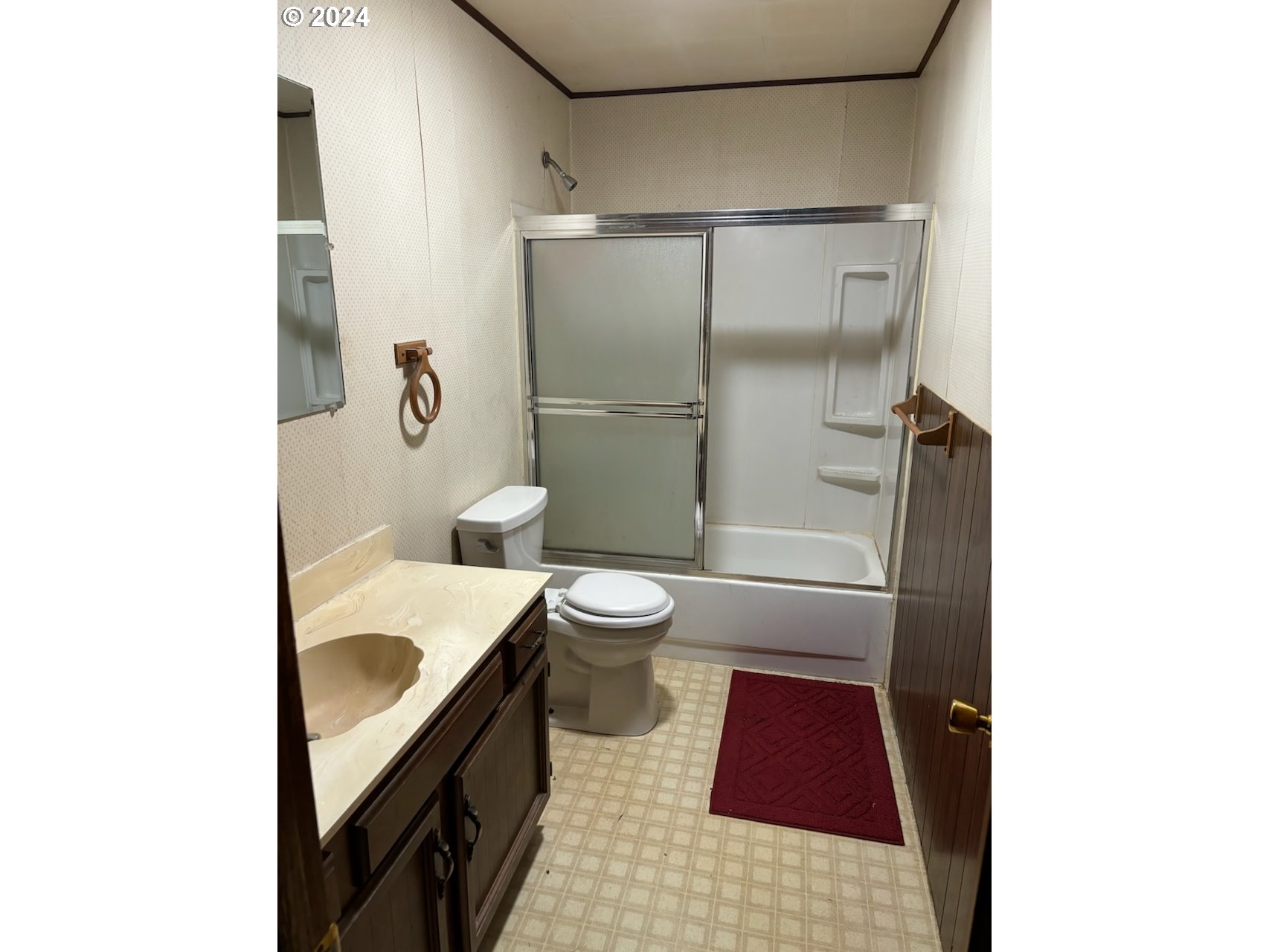 Florence, Oregon 97439, United States, 5 Bedrooms Bedrooms, ,2 BathroomsBathrooms,Residential,Pending,43918