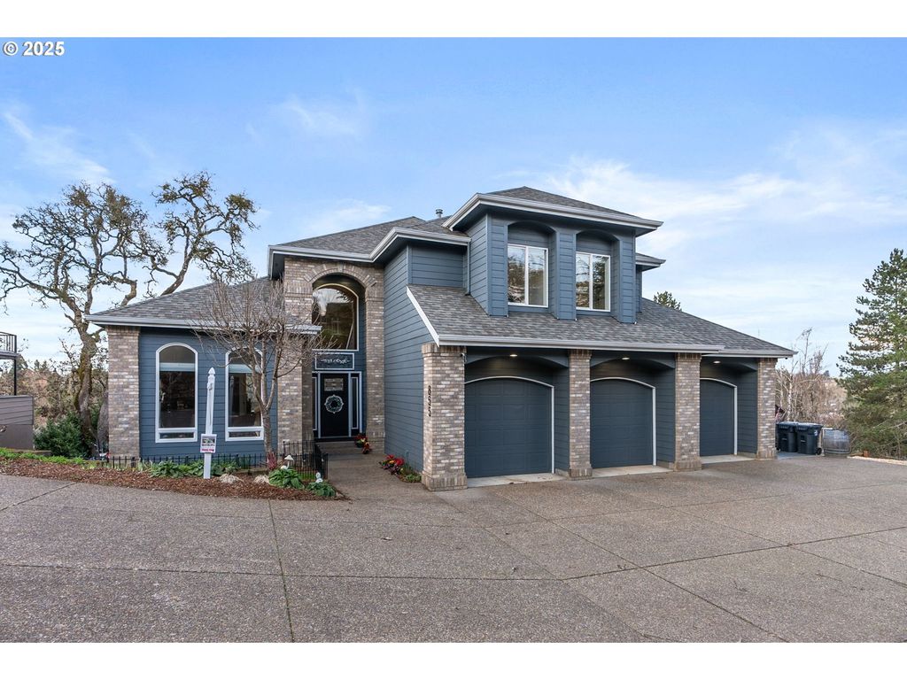 listing image 0