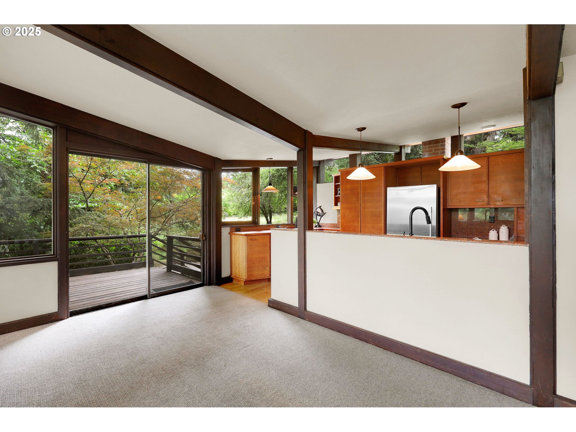 Eugene, Oregon 97405, United States, 4 Bedrooms Bedrooms, ,2 BathroomsBathrooms,Residential,Pending,152893