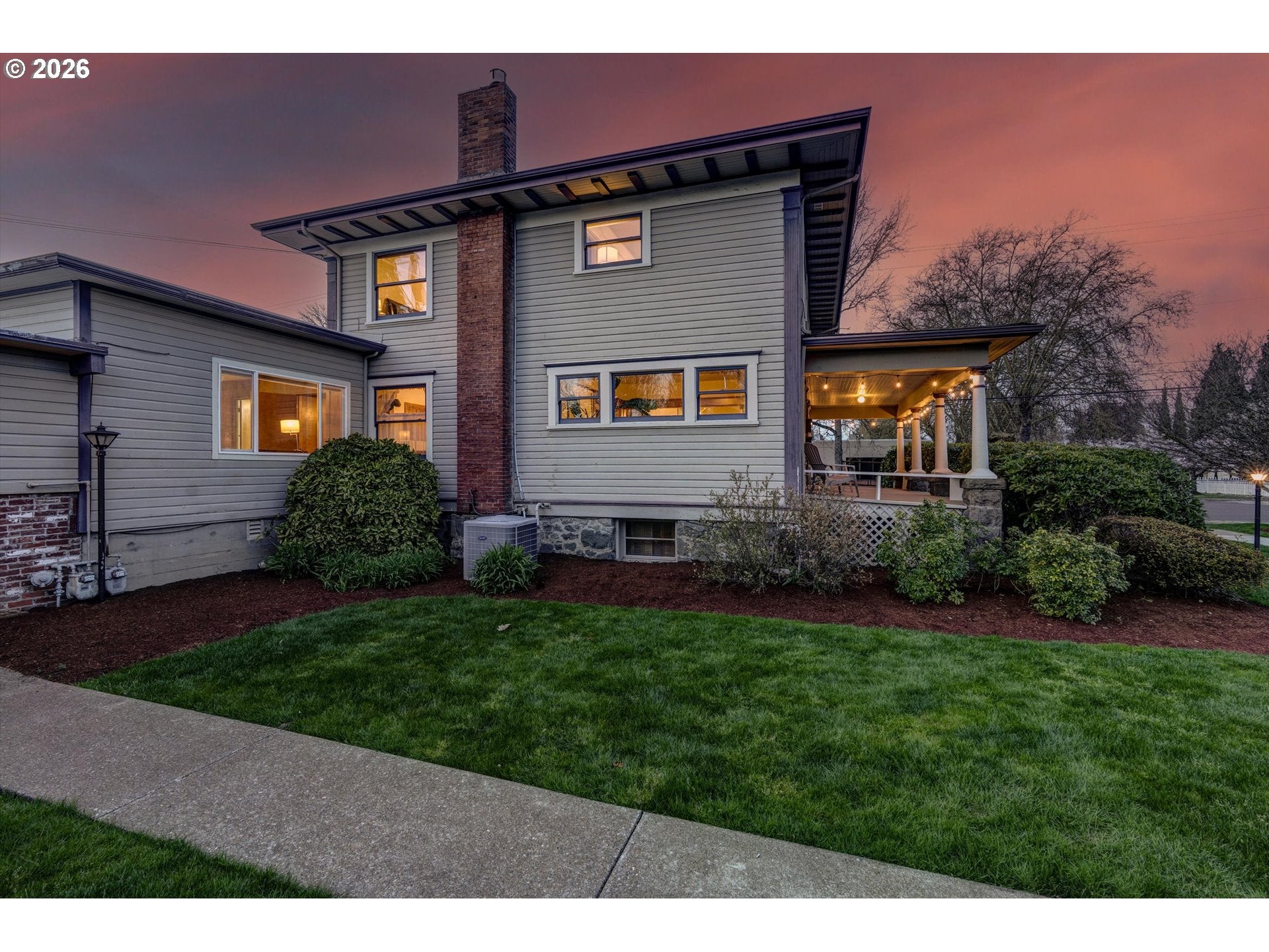 340 NW 7th St, Corvallis, OR, 97330, USA, 6 Bedrooms Bedrooms, ,5 BathroomsBathrooms,Residential,Pending,340 NW 7th St,173250087
