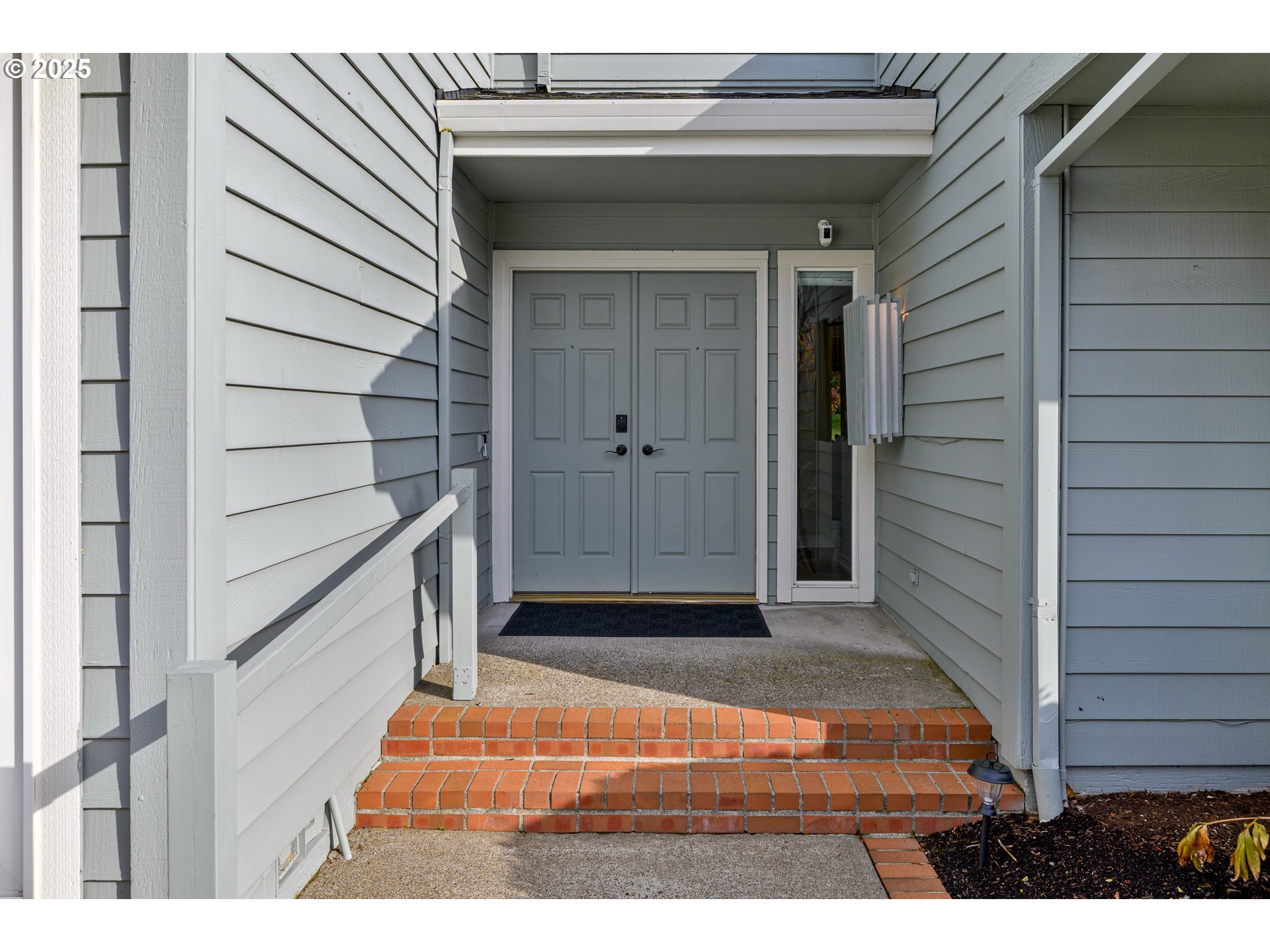 32465 SW LAKE POINT CT