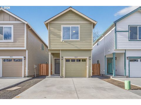 9263 E Burnside ST Portland OR 97216