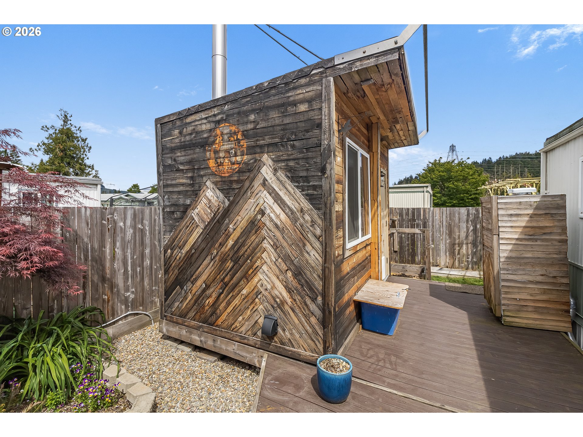 205 S 54TH ST 80