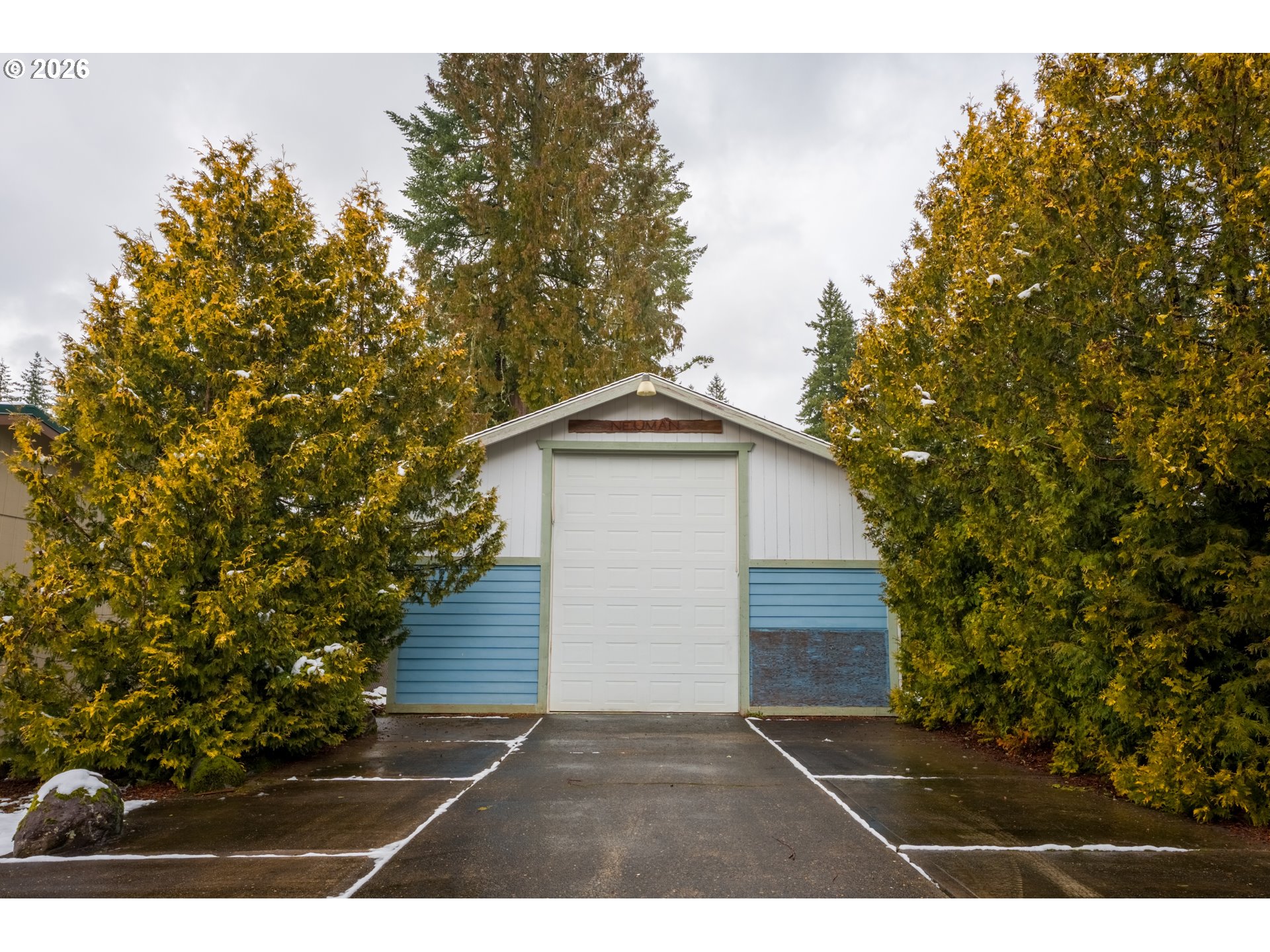 68954 E CEDAR HILL LOOP