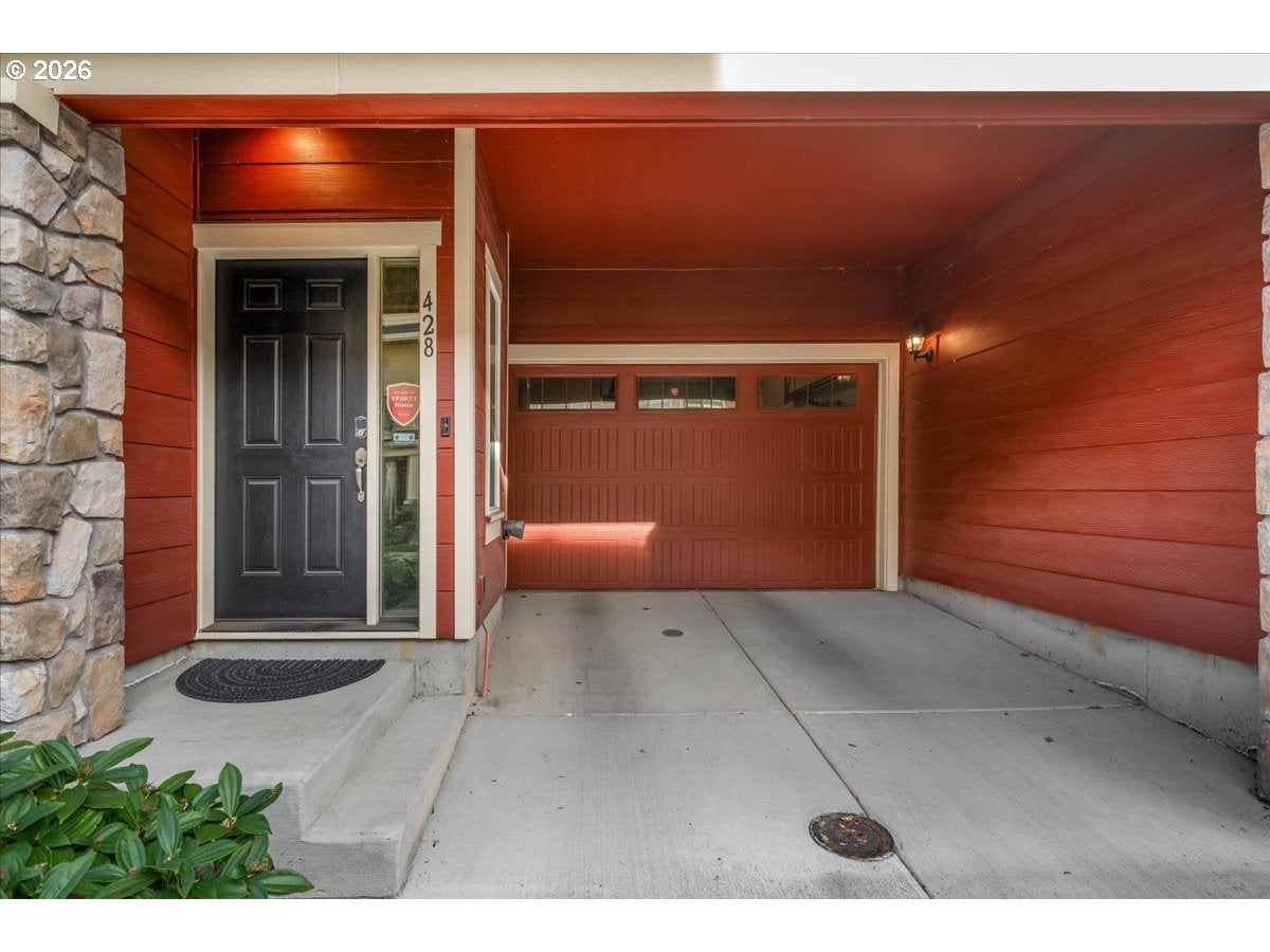 428 NE PATRICIA ANN PL