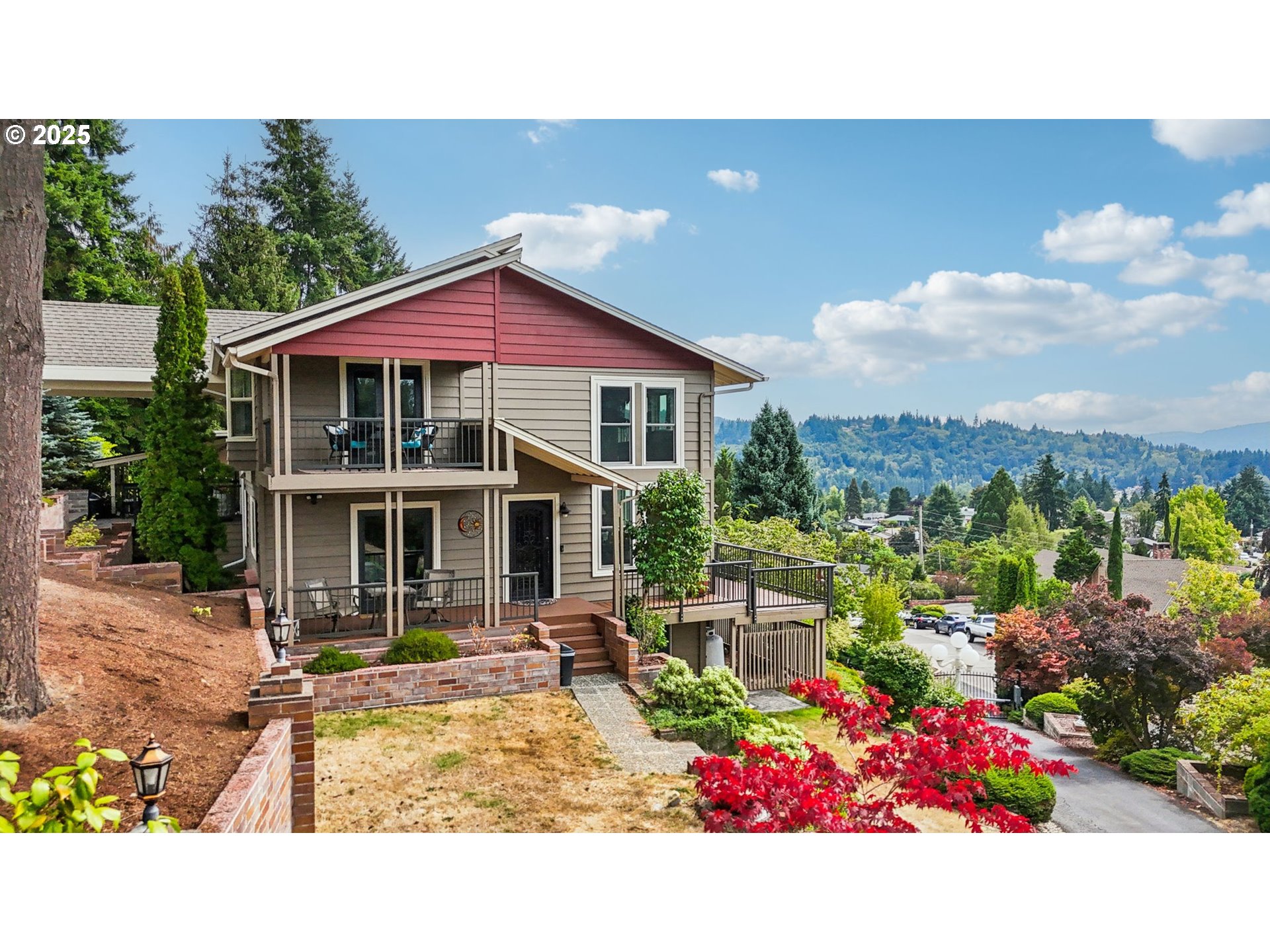 106 CAROLYN DR