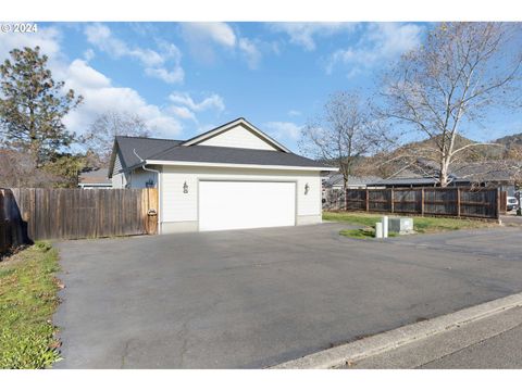 A home in Myrtle Creek