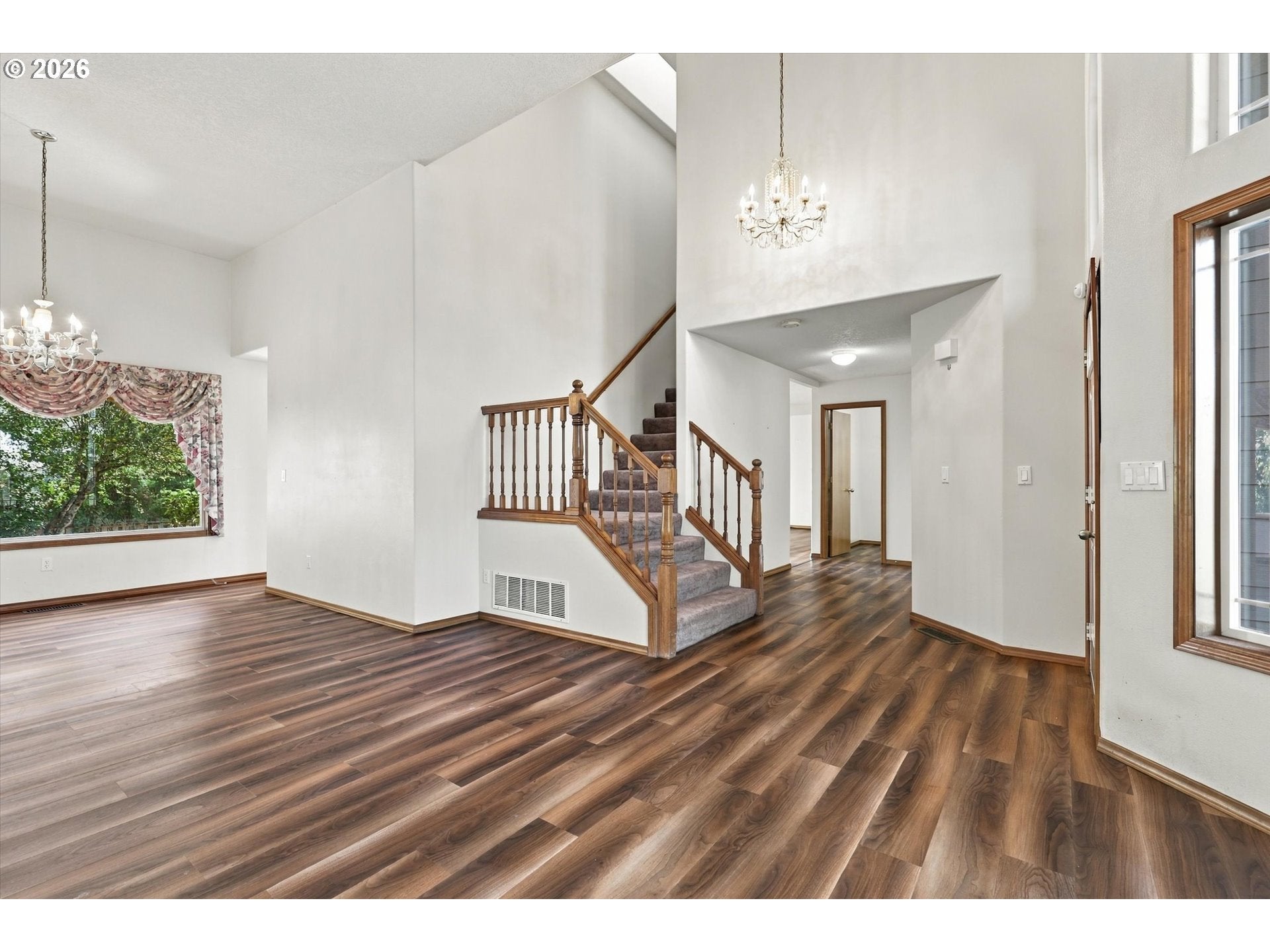 2880 SW BURLINGAME AVE