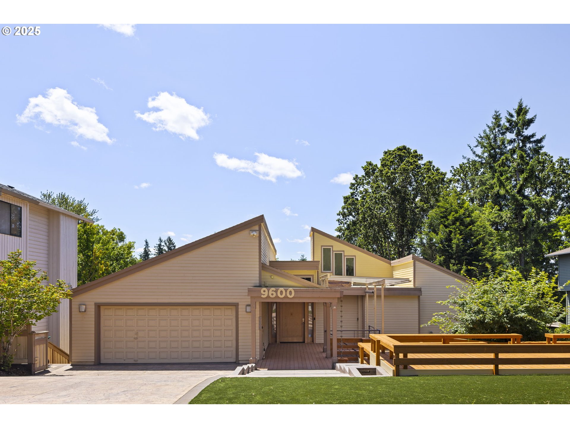 9600 SW VENTURA CT