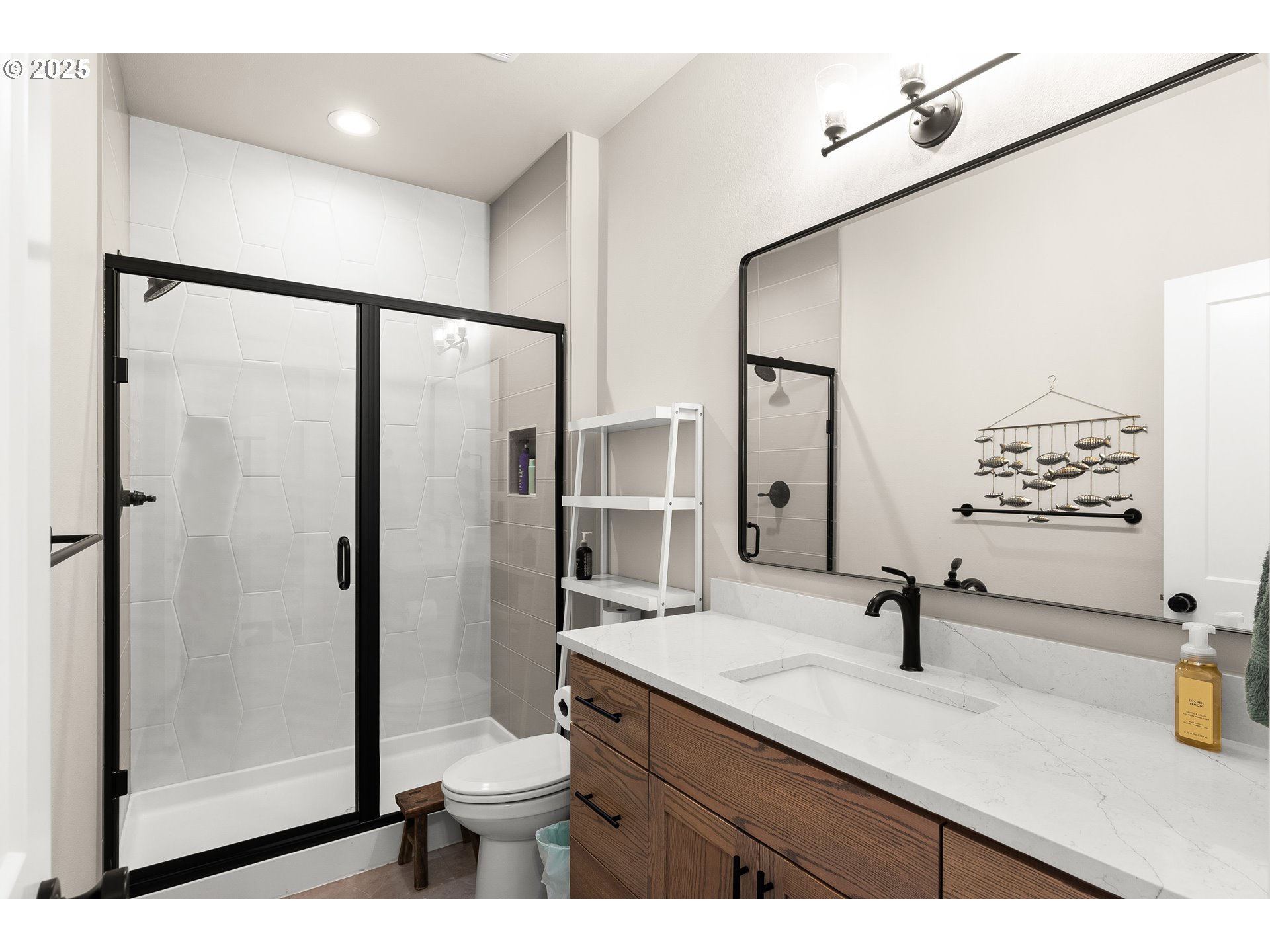 3226 E PROVINCE CT