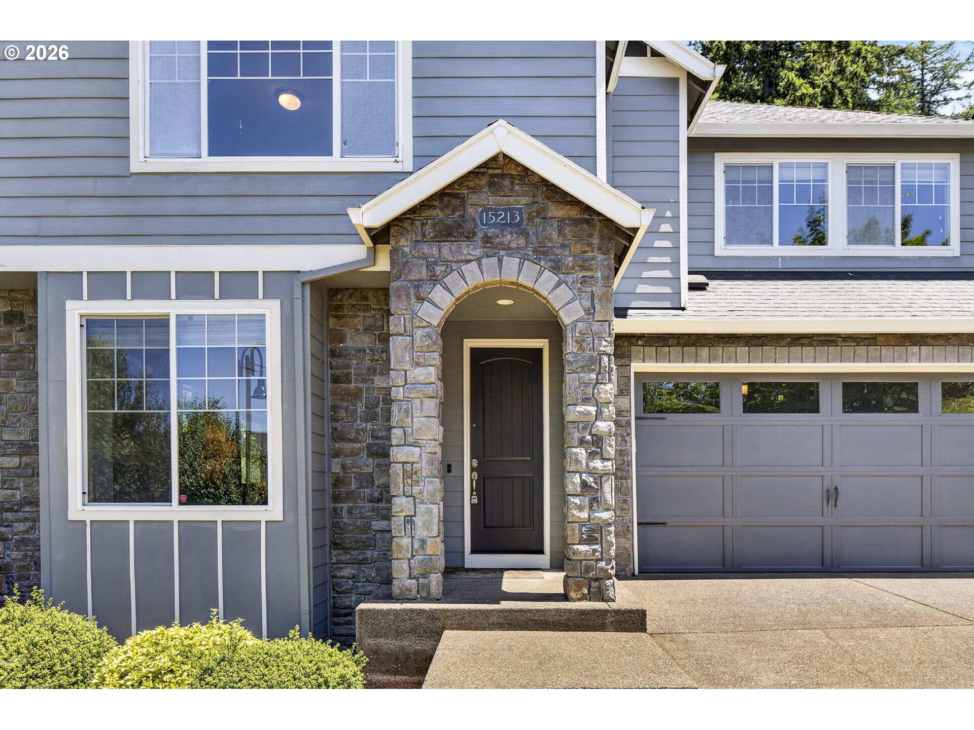 15213 SE PEBBLE BEACH DR