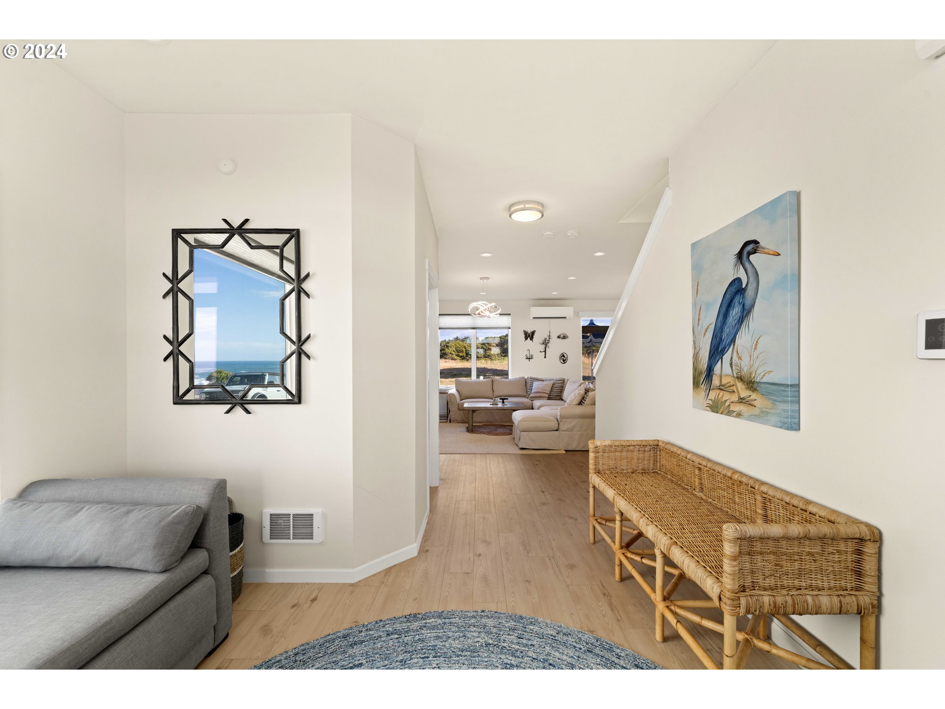 1575 BEACH LOOP DR SW