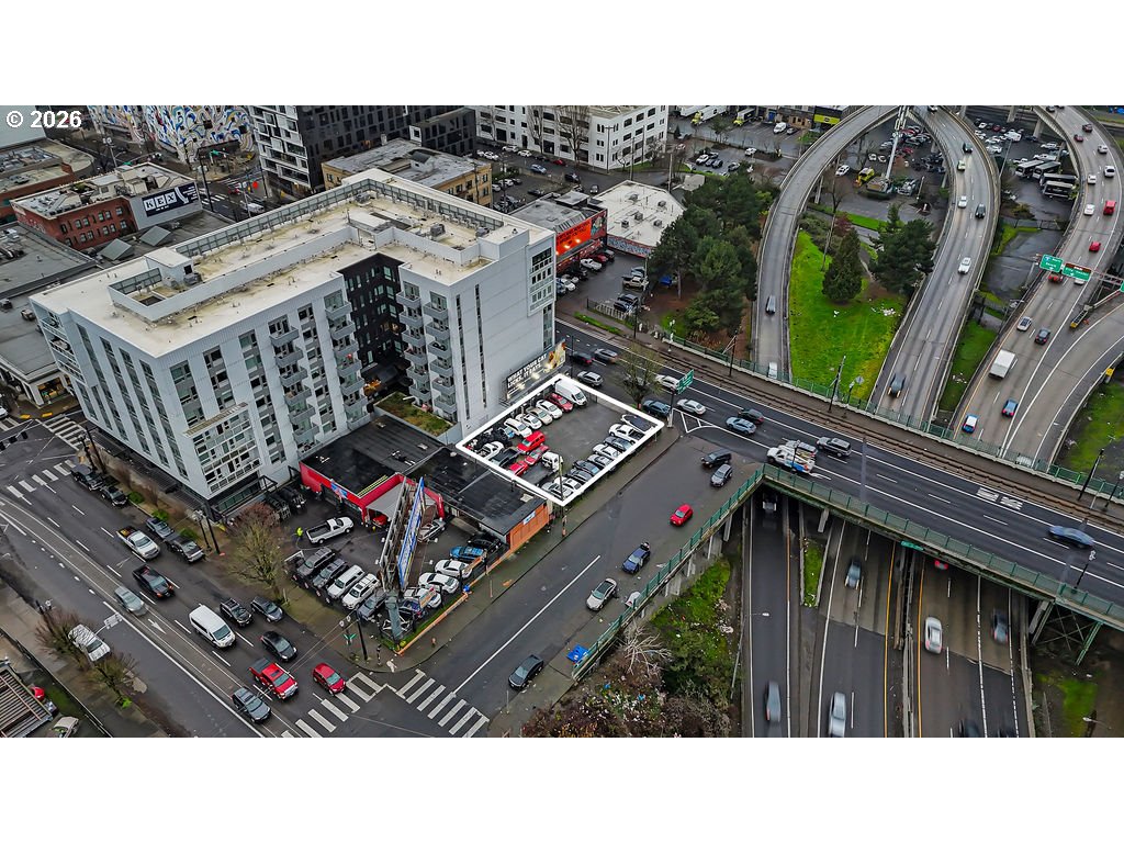 240 NE M L KING BLVD