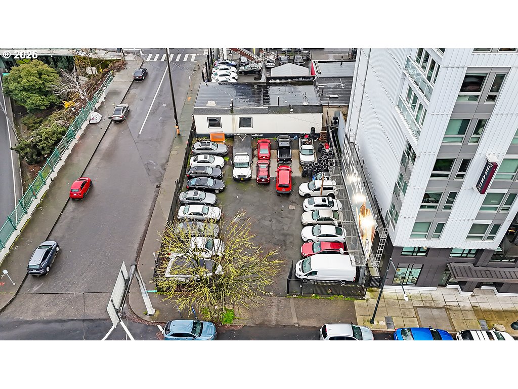 240 NE M L KING BLVD