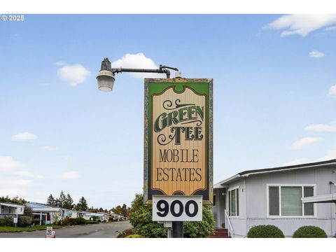 900 NE FRANCIS AVE 29 Gresham OR 97030