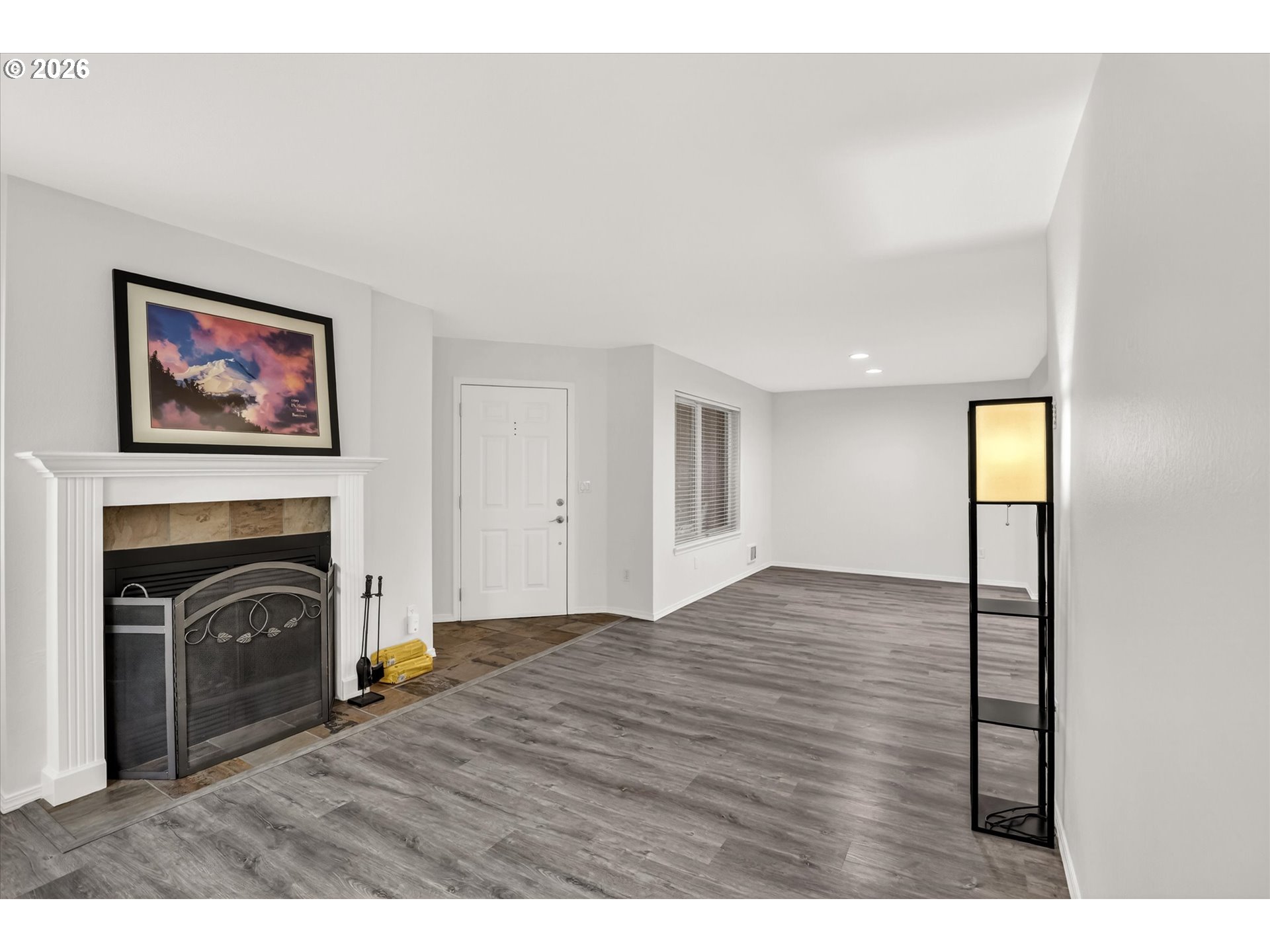 5063 SW FOOTHILLS DR F