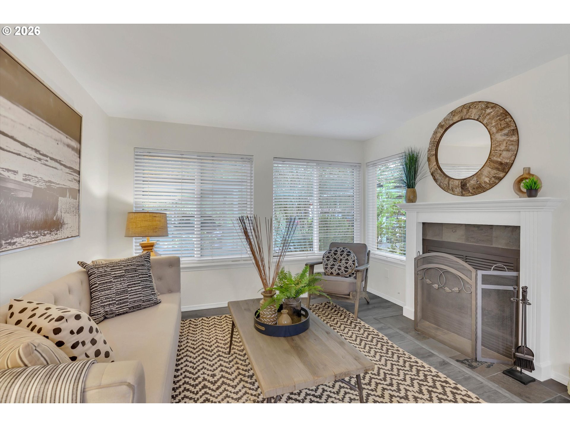 5063 SW FOOTHILLS DR F