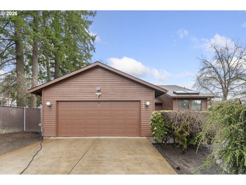 7945 SW SORRENTO RD Beaverton OR 97008