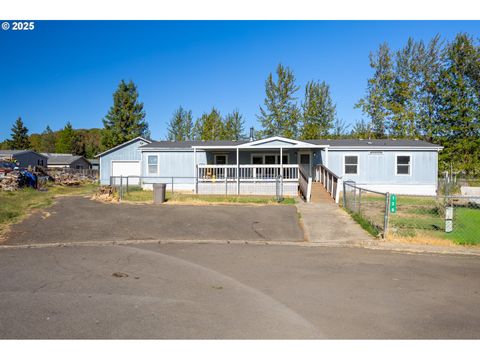 130 WALTER CT Roseburg OR 97471