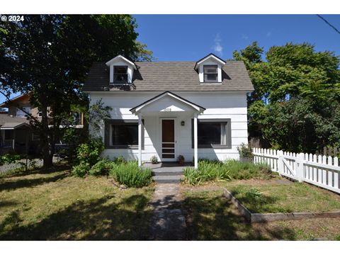 A home in Hood River